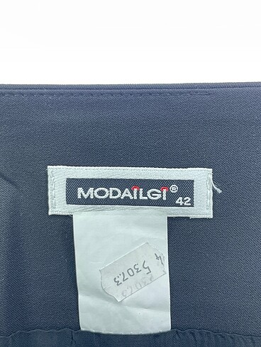 42 Beden siyah Renk Modailgi Midi Etek %70 İndirimli.