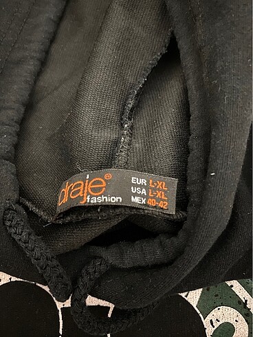 l Beden Crop Sweatshirt