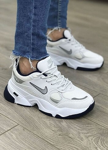 ????????KADIN SPOR AYAKKABI????NİKE TREND MODEL????