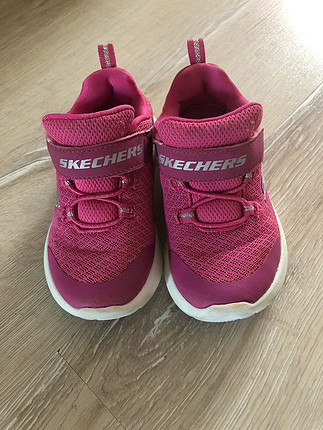 26 Beden 24 numara skechers