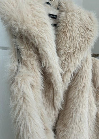 Bej Kürk Detaylı Midi Kadın Yelek - Görsel 2