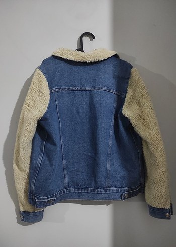 38 Beden mavi Renk Koton Yakası ve Kolları Suni Kürklü Jean Mont