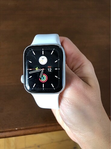 Apple Watch Saat Series 5