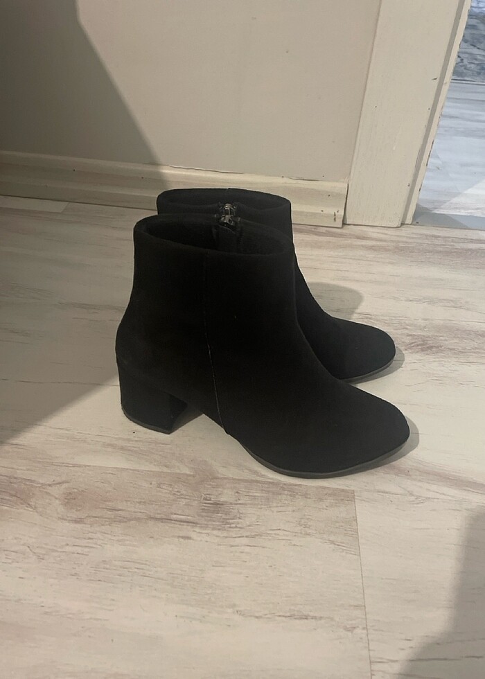 Süet ayakkabı topuklu ayakkabı - Görsel 3