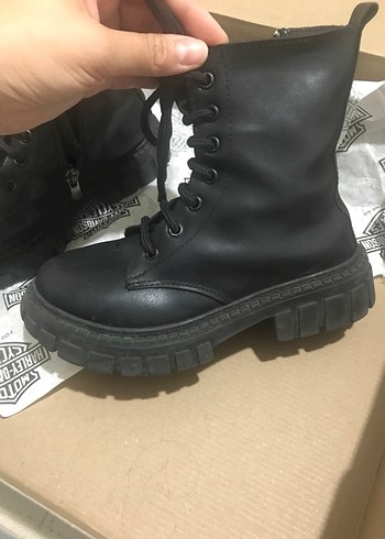 Kız çoçuk Siyah Gotik Lastik Botlar - Görsel 4