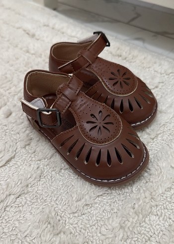 Kız Bebek Kahverengi Deri İlk Adım Ayakkabısı