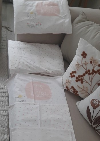 Taç marka bebek yastığı kılıfları - Görsel 3