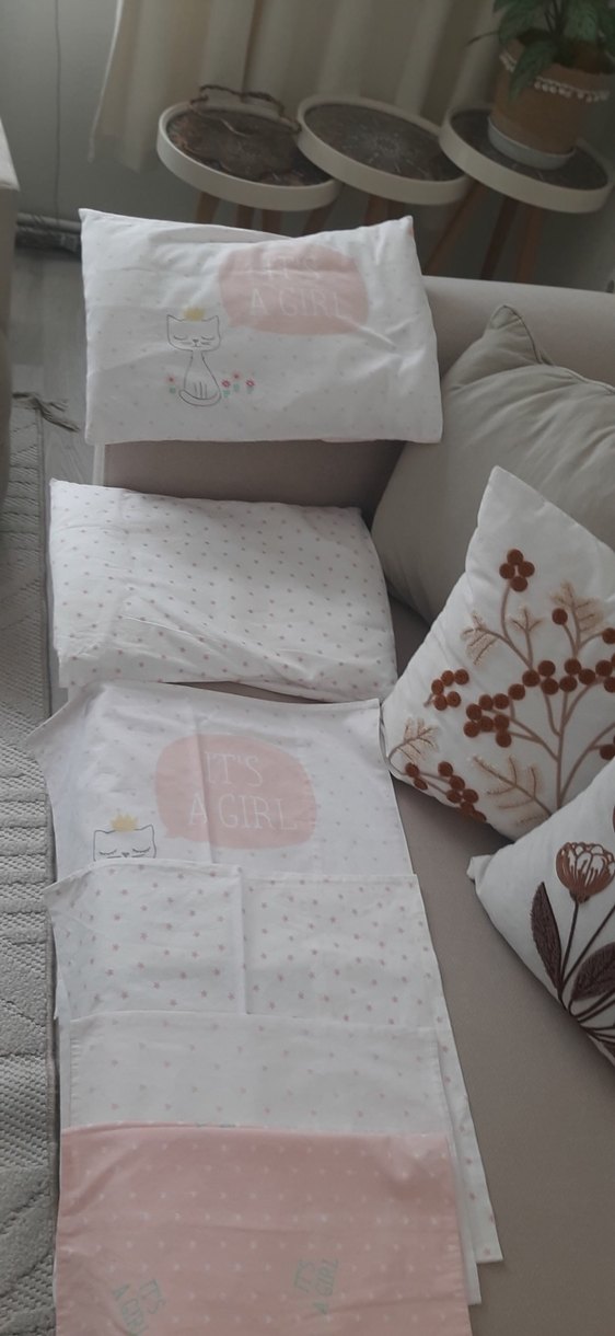 Taç marka bebek yastığı kılıfları - Görsel 3