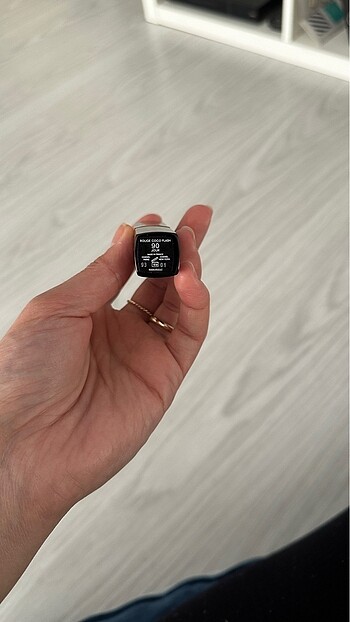 Beden Chanel rouge coco flash 90 jour