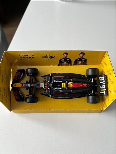 Beden RedBull Formula 1 Burago Verstappen 1/43