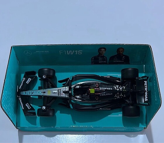Mercedes Formula 1 Lewis Hamilton W15