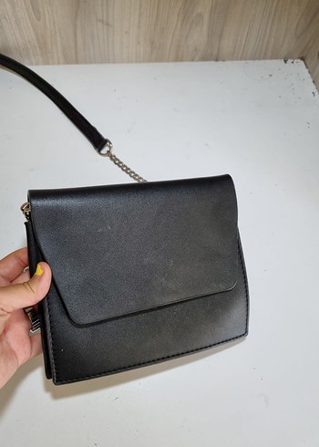 Siyah Minimalist Kadın Deri Çanta
