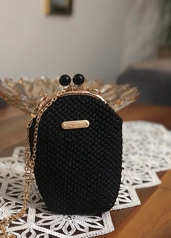 Beden Kilipli telefon çantası @merveden_tasarım sayfamı ziyaret edebıl
