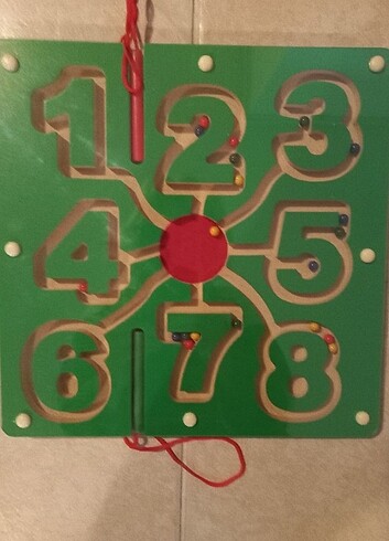 Beden Yeşil renkli ahşap sayı labirenti