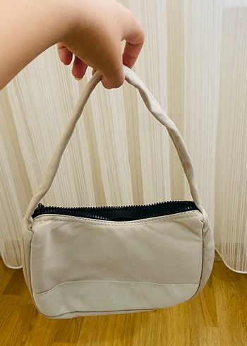 Bej Minimalist Fermuarlı Kadın Çantası - Görsel 2