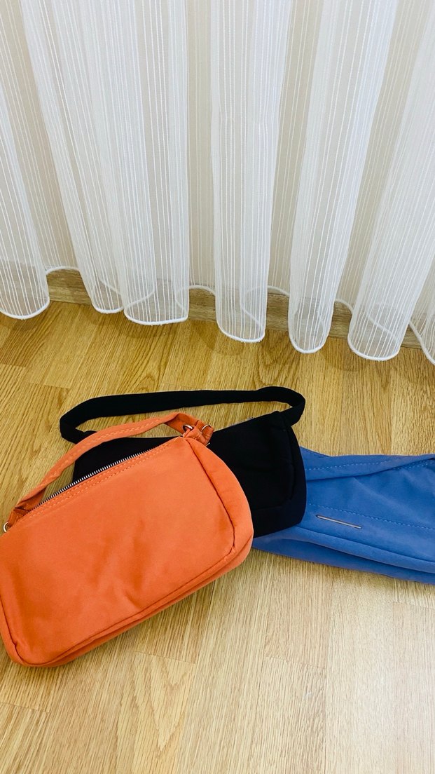 Çok Renkli Fermuarlı Kadın Çantası - Görsel 4