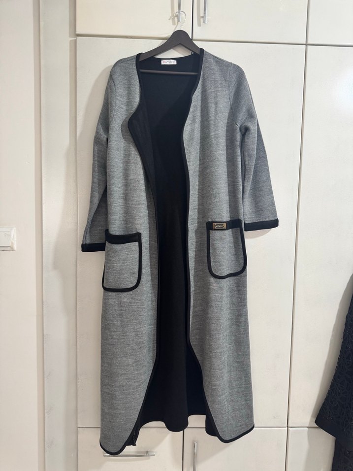 Gri Uzun Kadın Kaban, Kemerli, Rahat Kesim - Görsel 2