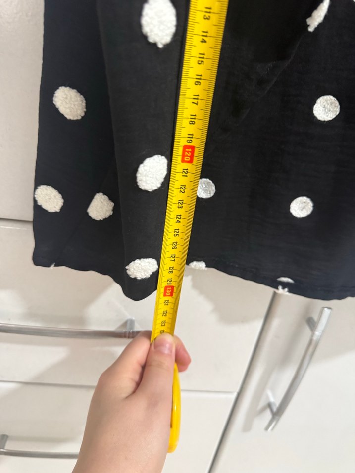 Uzun Kollu Düğmeli Siyah Puantiyeli Kimono - Görsel 4