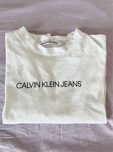 Calvin Klein Tişört