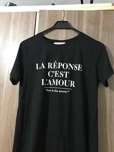 l Beden 2 tane T-shirt 100!!