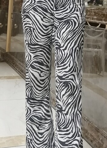 Defacto Zebra Desenli İnce Kumaş Pantolon