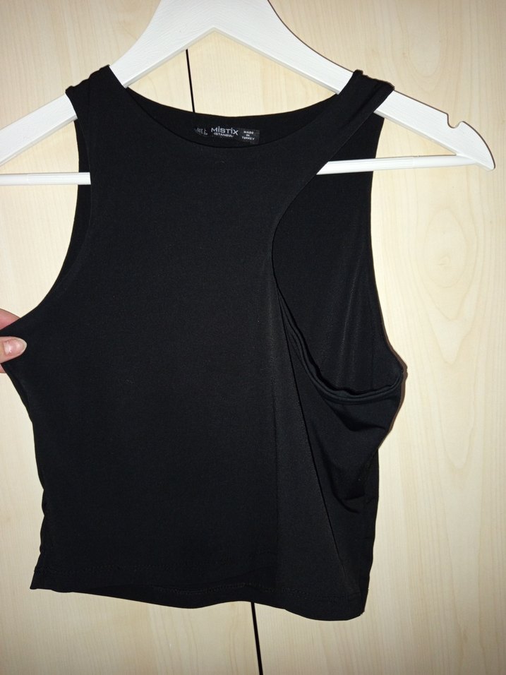 Siyah Asimetrik Crop Top - Görsel 4
