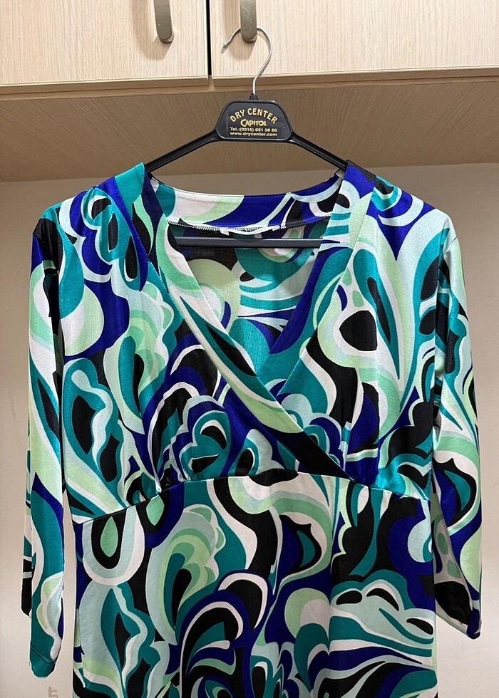 Desenli elbise - Görsel 3