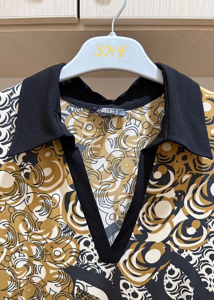 Desenli şık elbise - Görsel 2