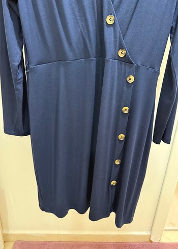 Düğmeli Lacivert Uzun Kollu Kadın Elbise - Görsel 3