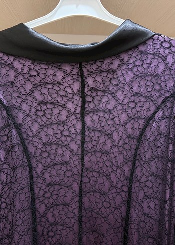 Mor Dantel Detaylı Uzun Gotik Elbise - Görsel 5