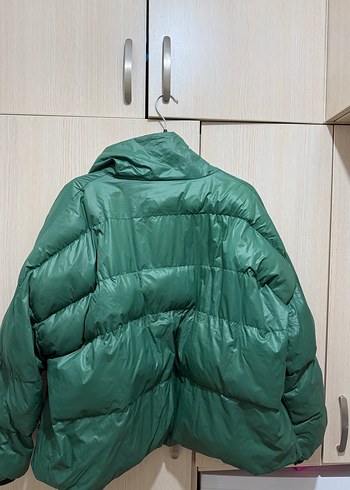 Yeşil Parlak Kadın Kışlık Mont - Görsel 7