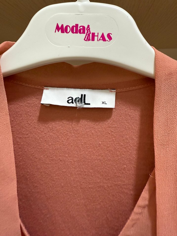 Pembe Drapeli Kolsuz Mini Elbise - Görsel 3