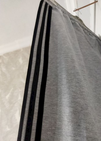 Gri Adidas erkek rahat kesim S beden eşofman altı - Görsel 13