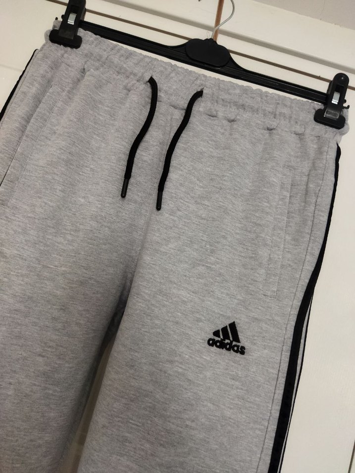 Gri Adidas erkek rahat kesim S beden eşofman altı - Görsel 3