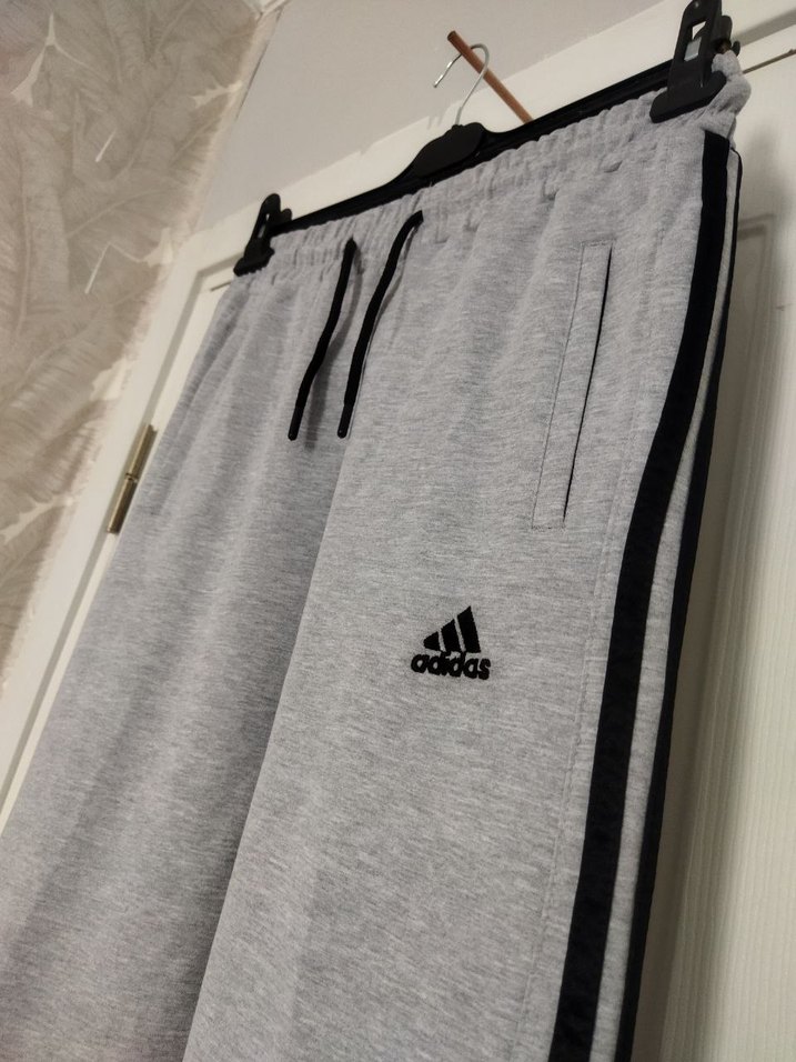 Gri Adidas erkek rahat kesim S beden eşofman altı - Görsel 5