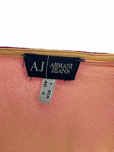 40 Beden çeşitli Renk Armani Jeans Bluz %70 İndirimli.