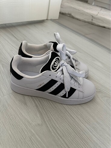 38 Beden Adidas