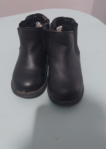 LcWaikiki Kız Çocuk Siyah Punk Tarzı Kürklü Bot - Görsel 3