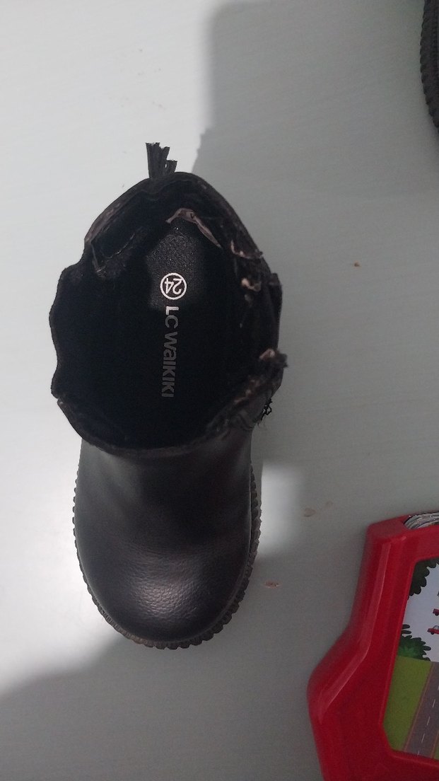 LcWaikiki Kız Çocuk Siyah Punk Tarzı Kürklü Bot - Görsel 4