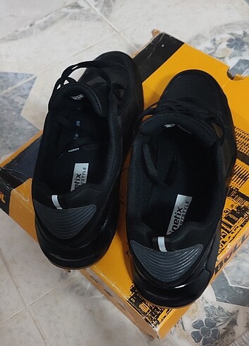 Kinetix air li spor ayakkabı - Görsel 2
