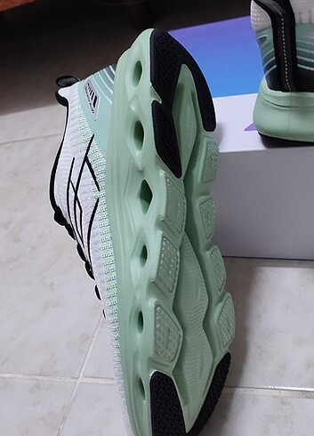 Sıfır etiketli Faturalı orijinal Lotto - Görsel 6