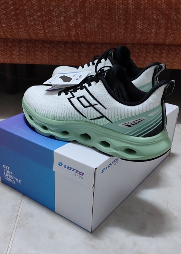 Sıfır etiketli Faturalı orijinal Lotto - Görsel 3