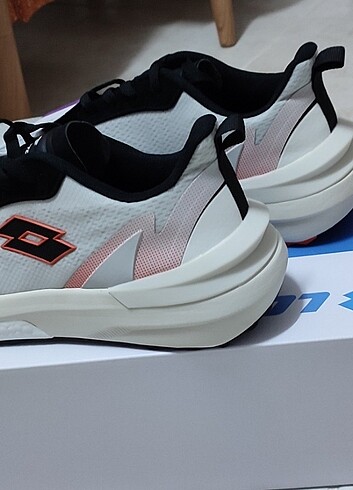 Sıfır orijinal etiketli Faturalı Lotto - Görsel 3