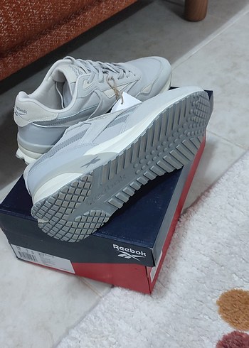 Erkek Gri Reebok Spor Ayakkabı 43 numara - Görsel 4