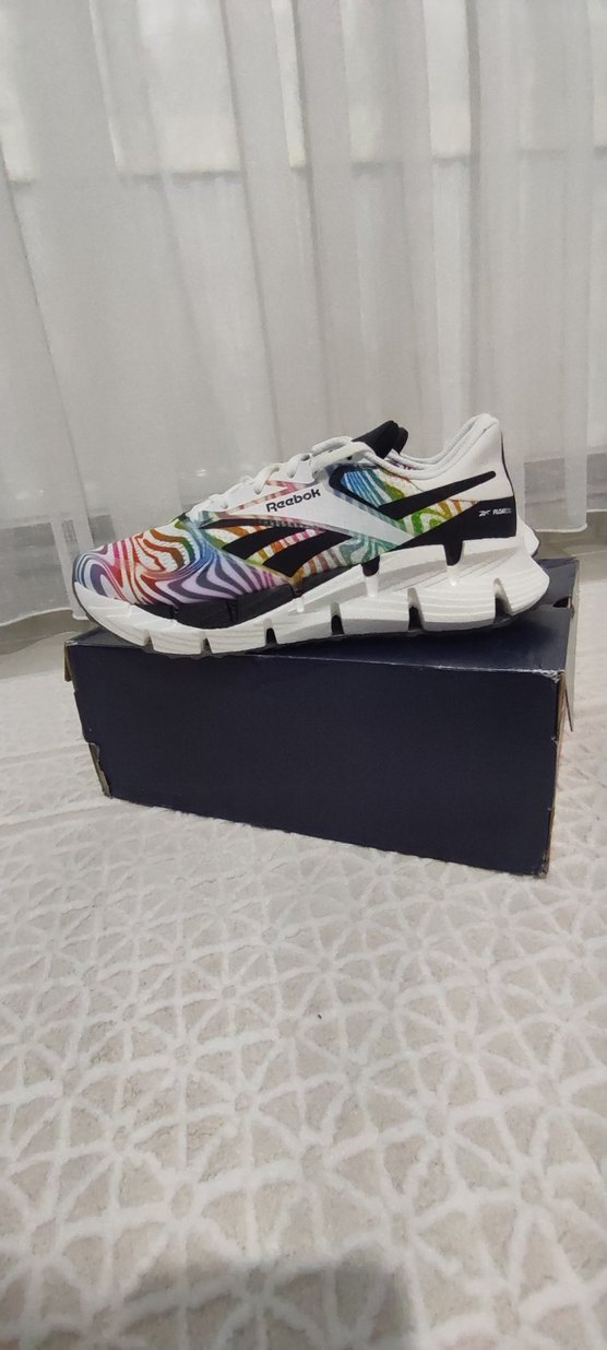 Renkli Baskılı Reebok 43 Spor Ayakkabı - Görsel 2