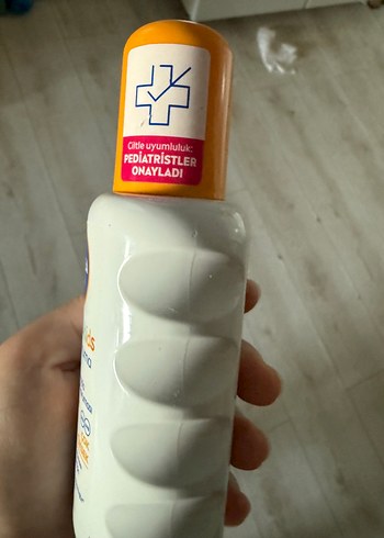  Beden Renk Nivea Sun Bebek ve Çocuklar İçin SPF 50 Güneş Koruyucu