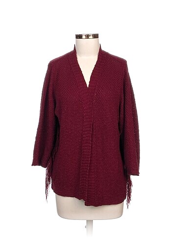 Stradivarius Hırka %70 İndirimli.