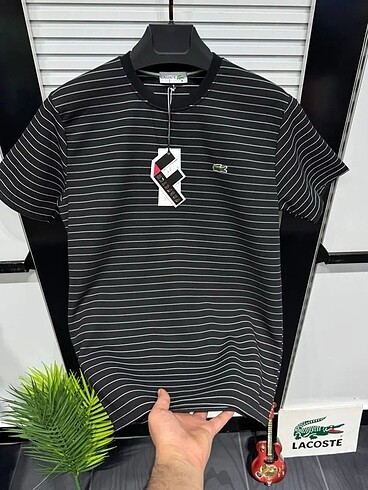 LACOSTE BEYAZ ÇİZGİLİ SİYAH T-SHİRT