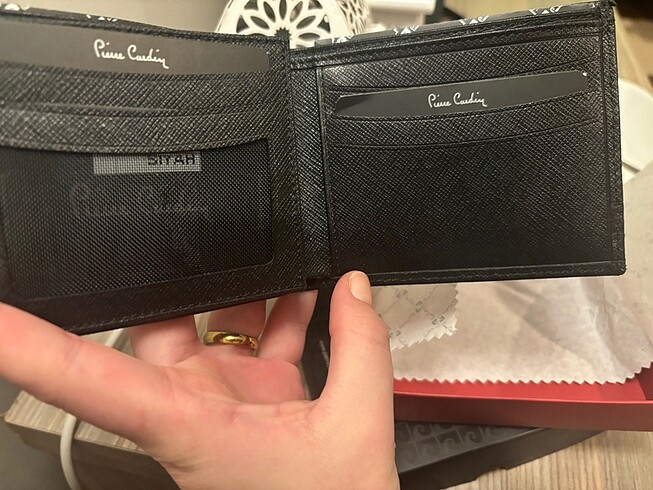  Beden siyah Renk Pierre cardin cüzdan
