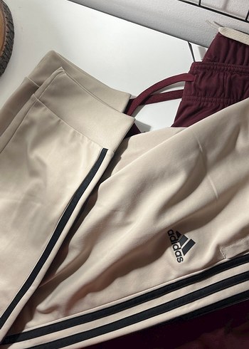 m Beden Kadın Adidas Fermuarlı Eşofman Altı